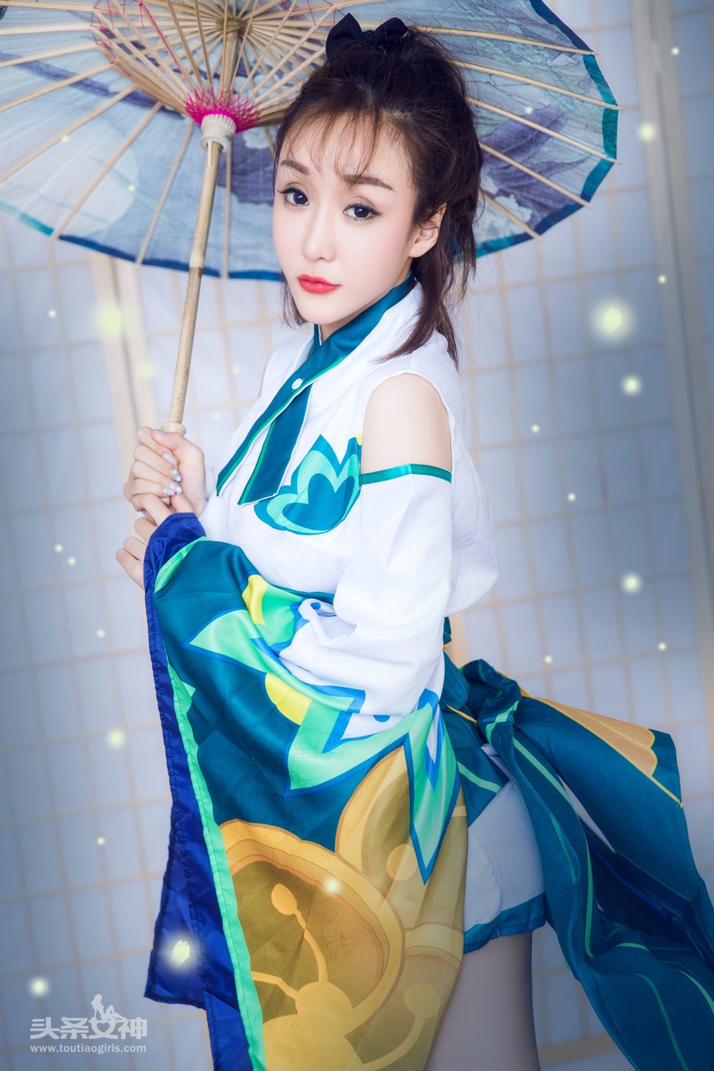 小米粒- [TouTiao头条女神]高清写真图 2017-3-25 最美莹草COS