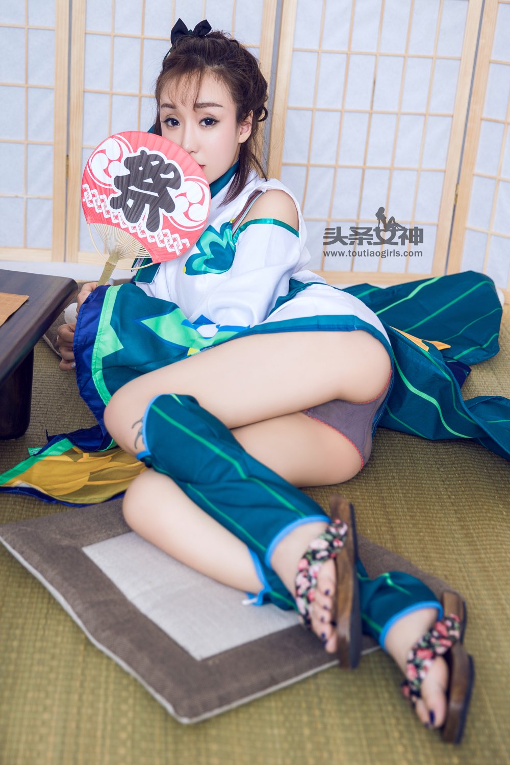 小米粒- [TouTiao头条女神]高清写真图 2017-3-25 最美莹草COS