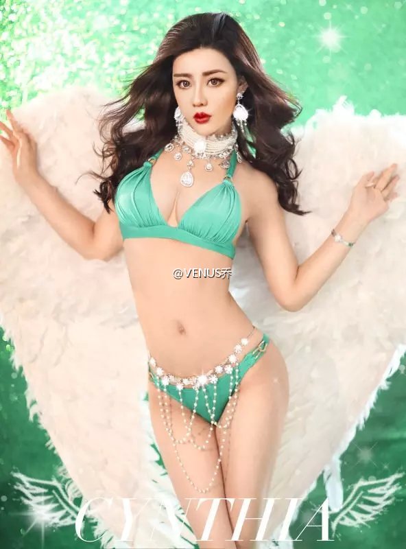 乔安熙VENUS 微博火辣尺度写真图