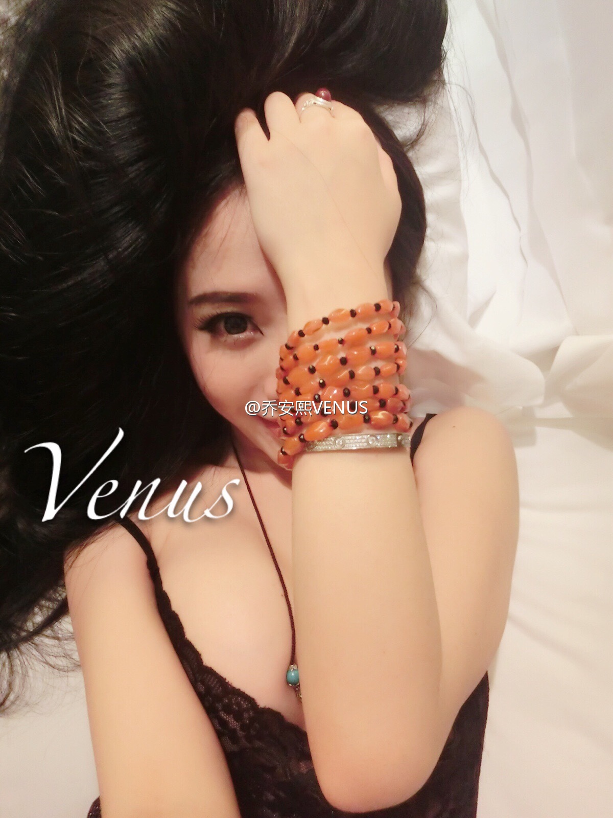 乔安熙VENUS 微博火辣尺度写真图