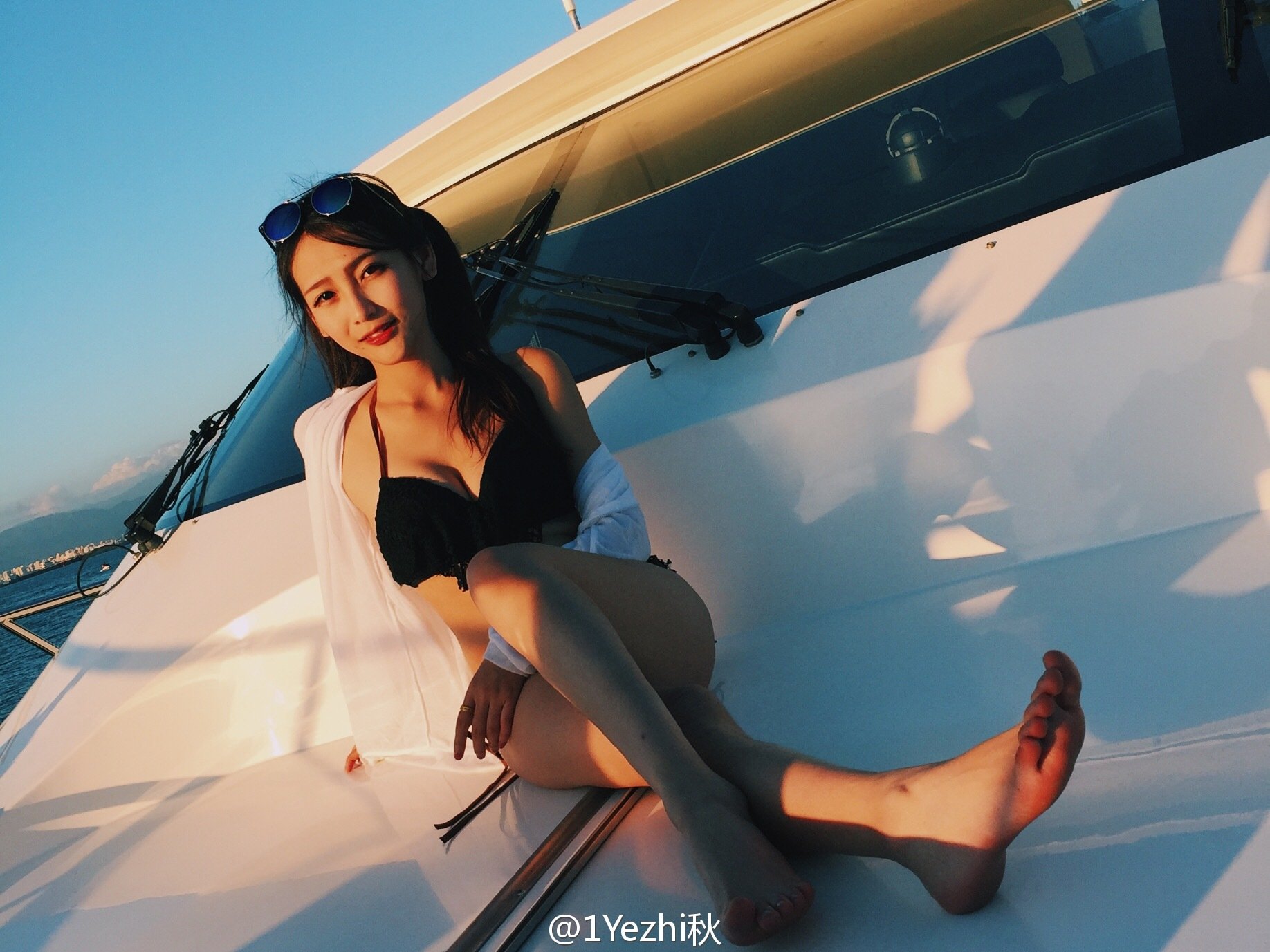 叶知秋 很有诗意的大美女私房图