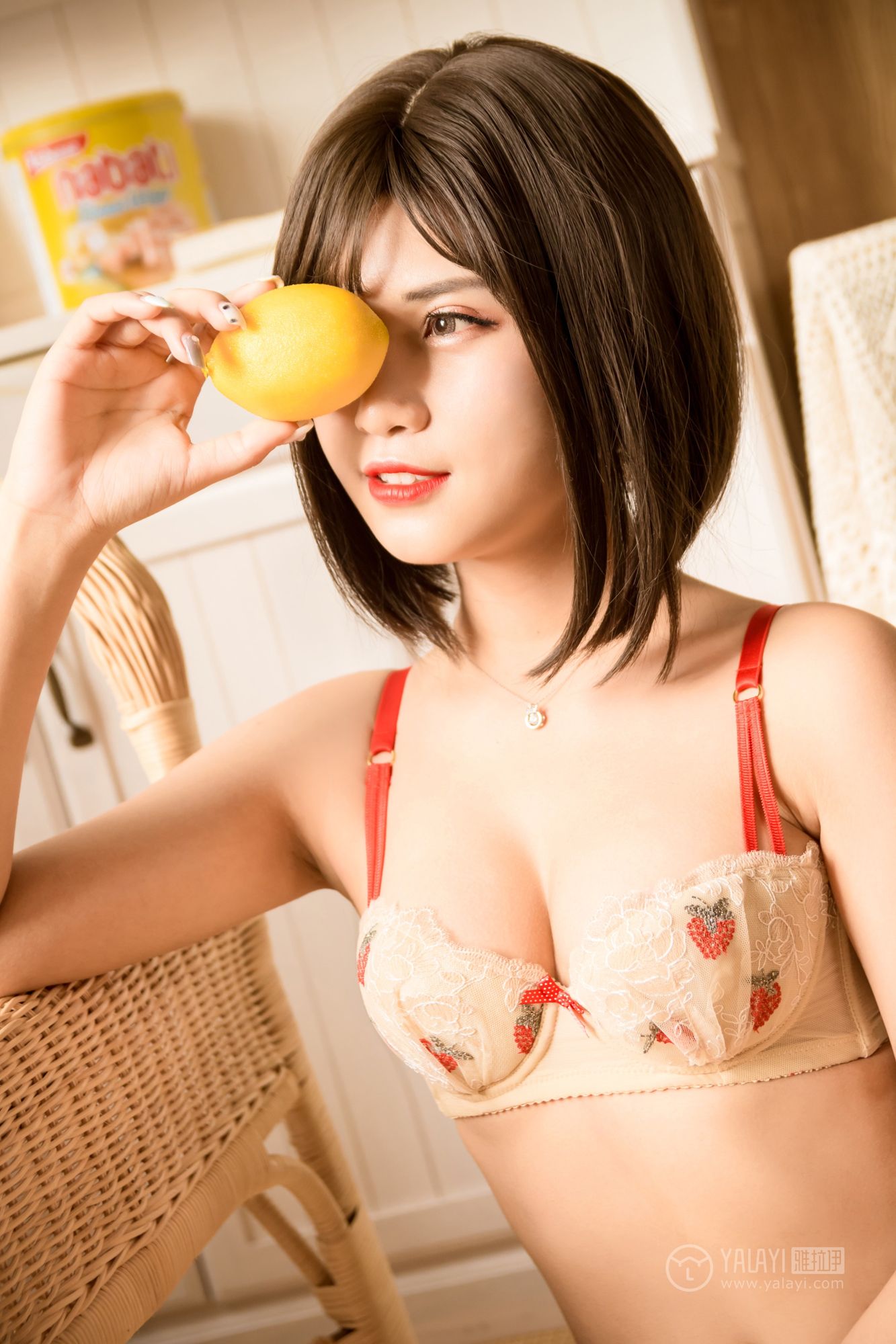 [YALAYI雅拉伊]高清写真图 2019.01.28 No.177 草莓妹妹 宝儿