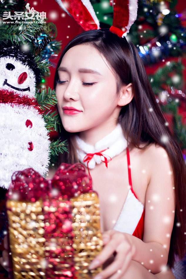 崔昭妍&达思宇 圣诞大战～酥胸美腿好身材