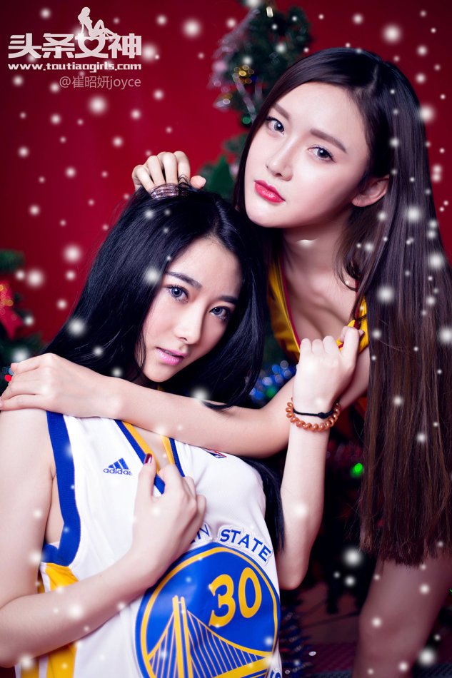 崔昭妍&达思宇 圣诞大战～酥胸美腿好身材