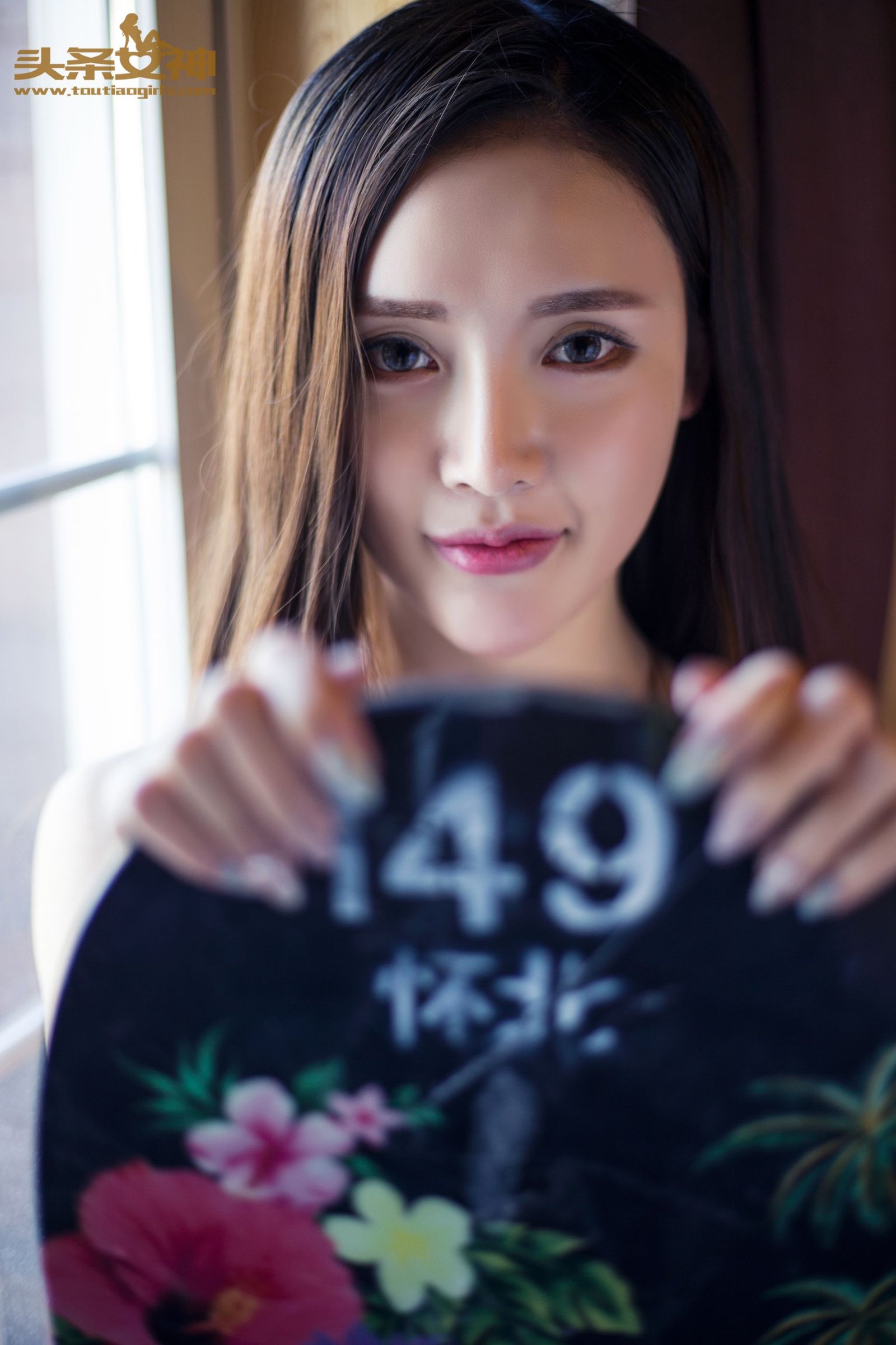 崔昭妍 [TouTiao头条女神]高清写真图2016-08-20 雪屋