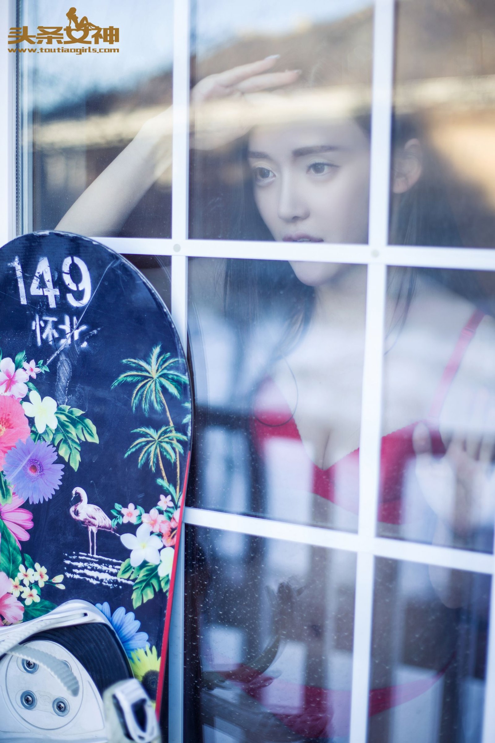 崔昭妍 [TouTiao头条女神]高清写真图2016-08-20 雪屋