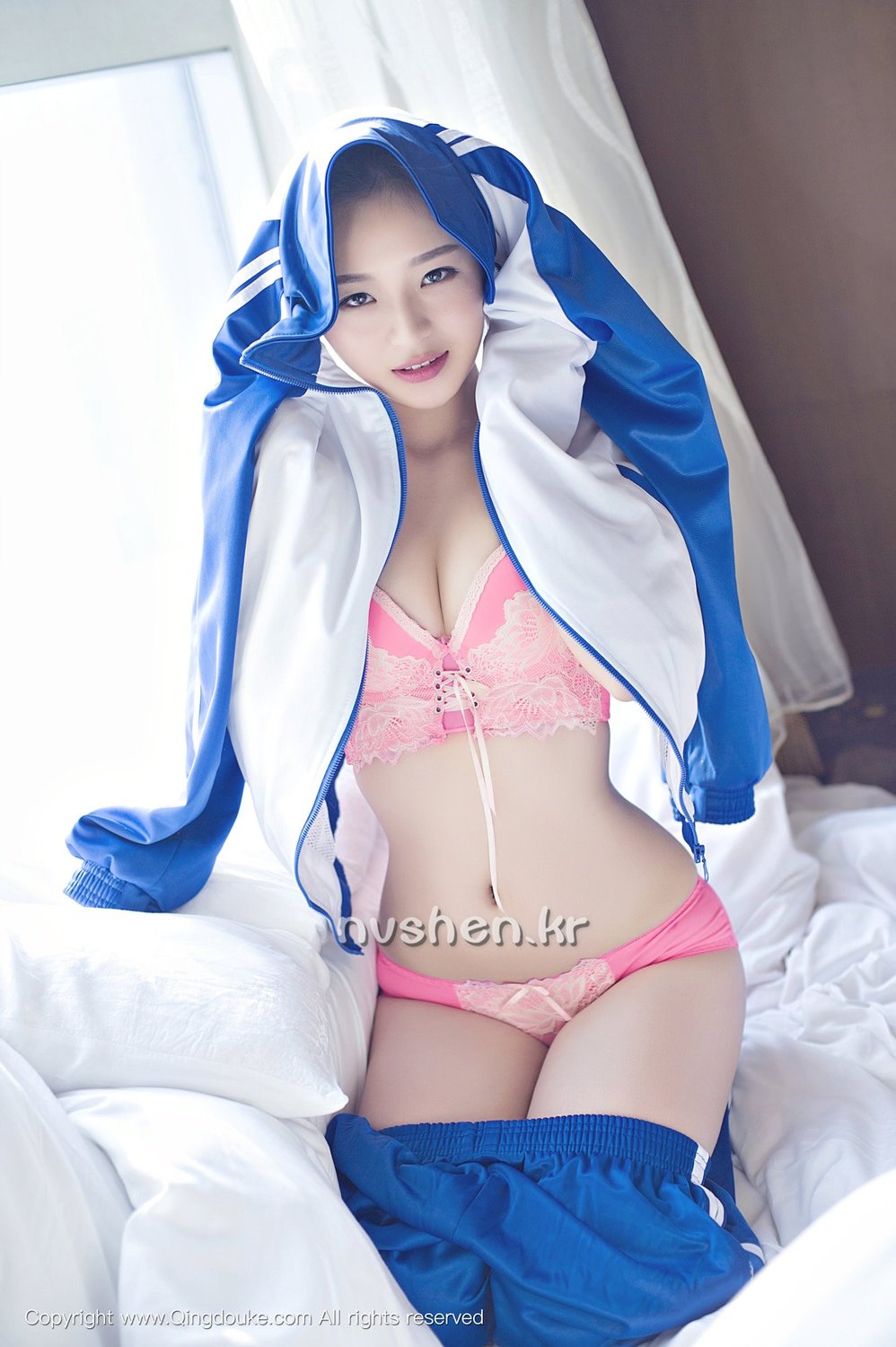 Una尤娜 [青豆客QingDouKe]高清写真图2016-11-29 校服诱惑写真图
