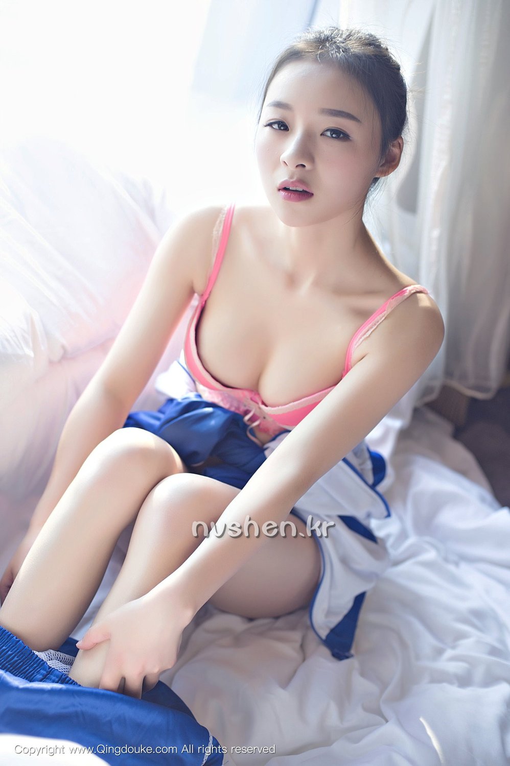 Una尤娜 [青豆客QingDouKe]高清写真图2016-11-29 校服诱惑写真图