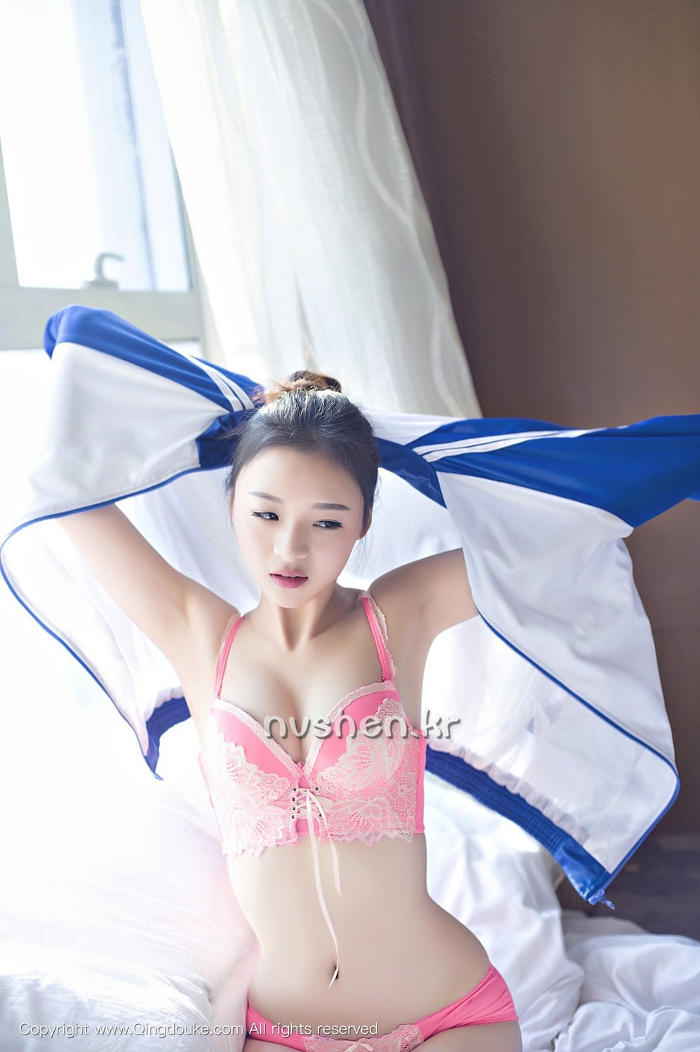 Una尤娜 [青豆客QingDouKe]高清写真图2016-11-29 校服诱惑写真图