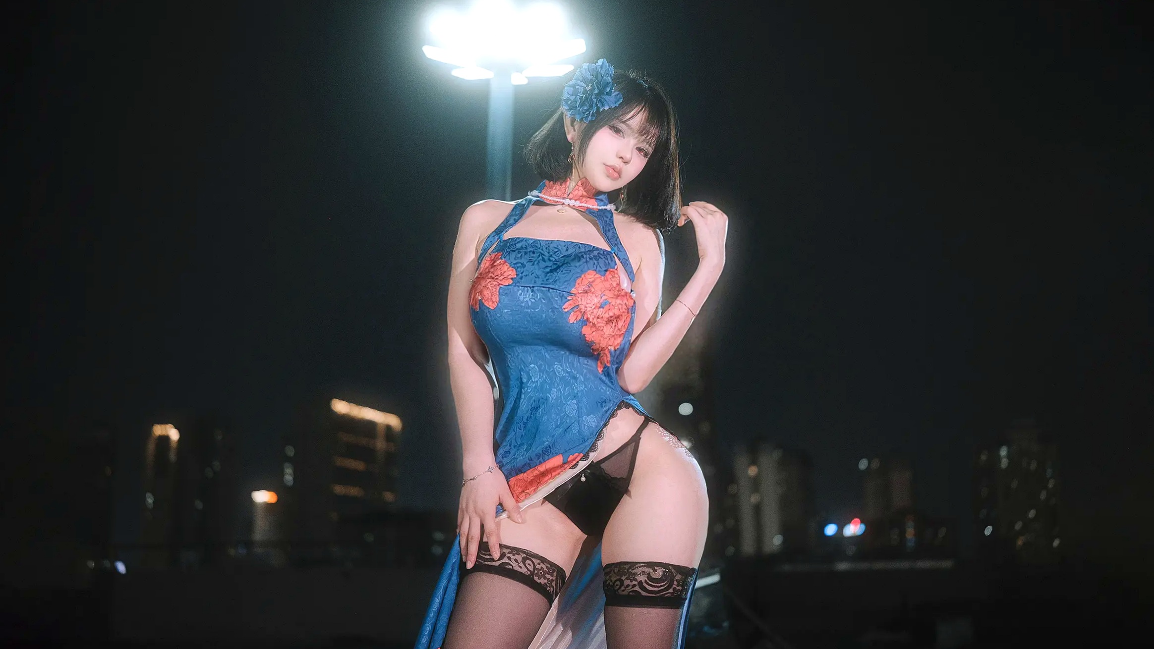 Gallery - Tina很妖孽呀 碧蓝航线建武cosplay 极品改良旗袍夜景大尺度私房照 [39P]角色扮演旗袍黑丝人间胸器大尺度 陈逸婕女神私房照_秀色女神 - image 10