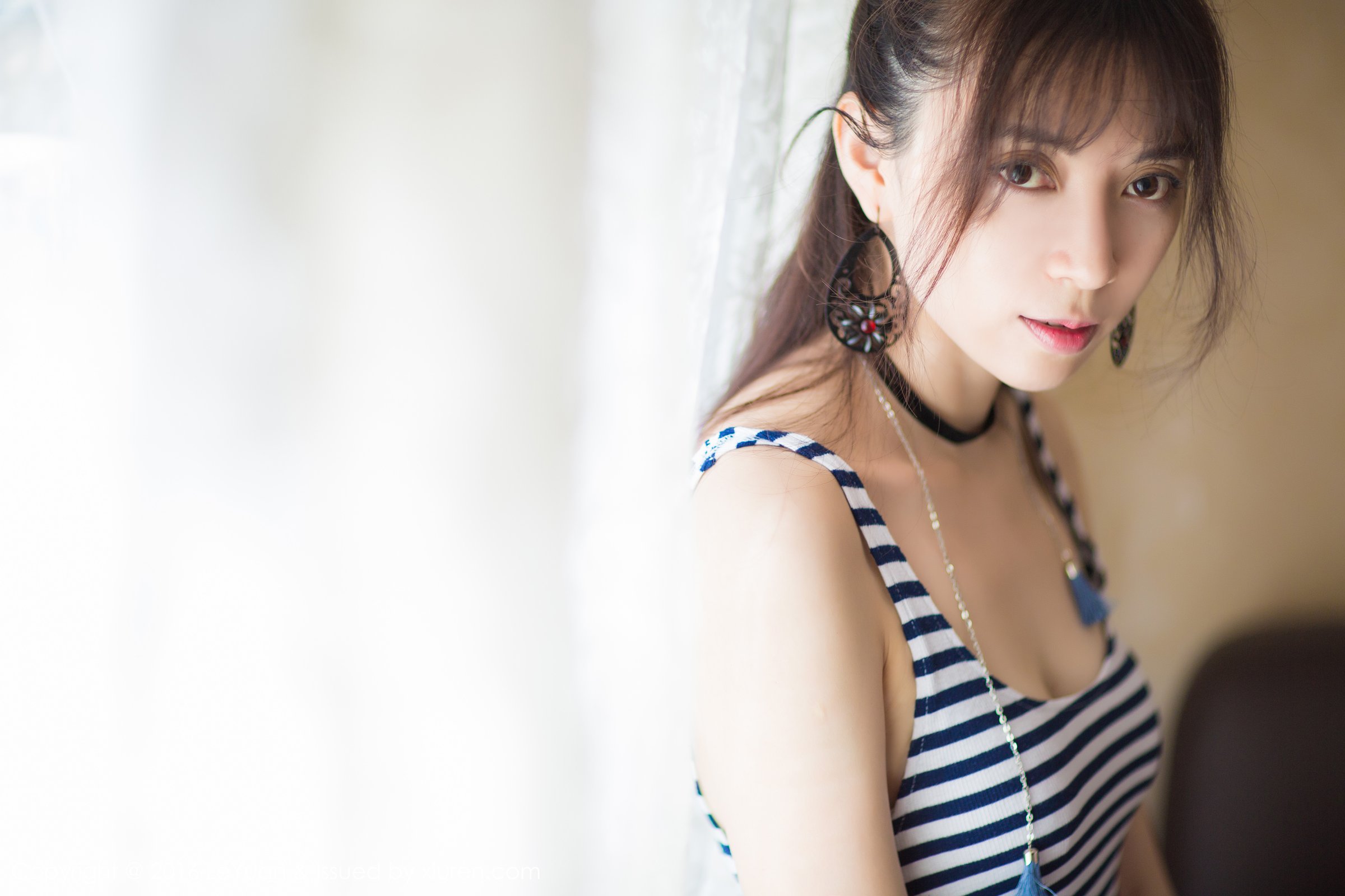 楚琪kiki [LeYuan星乐园]高清写真图2016.08.09 VOL.006