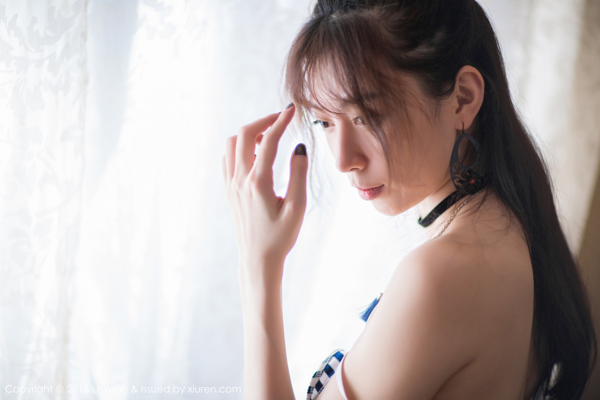 楚琪kiki [LeYuan星乐园]高清写真图2016.08.09 VOL.006