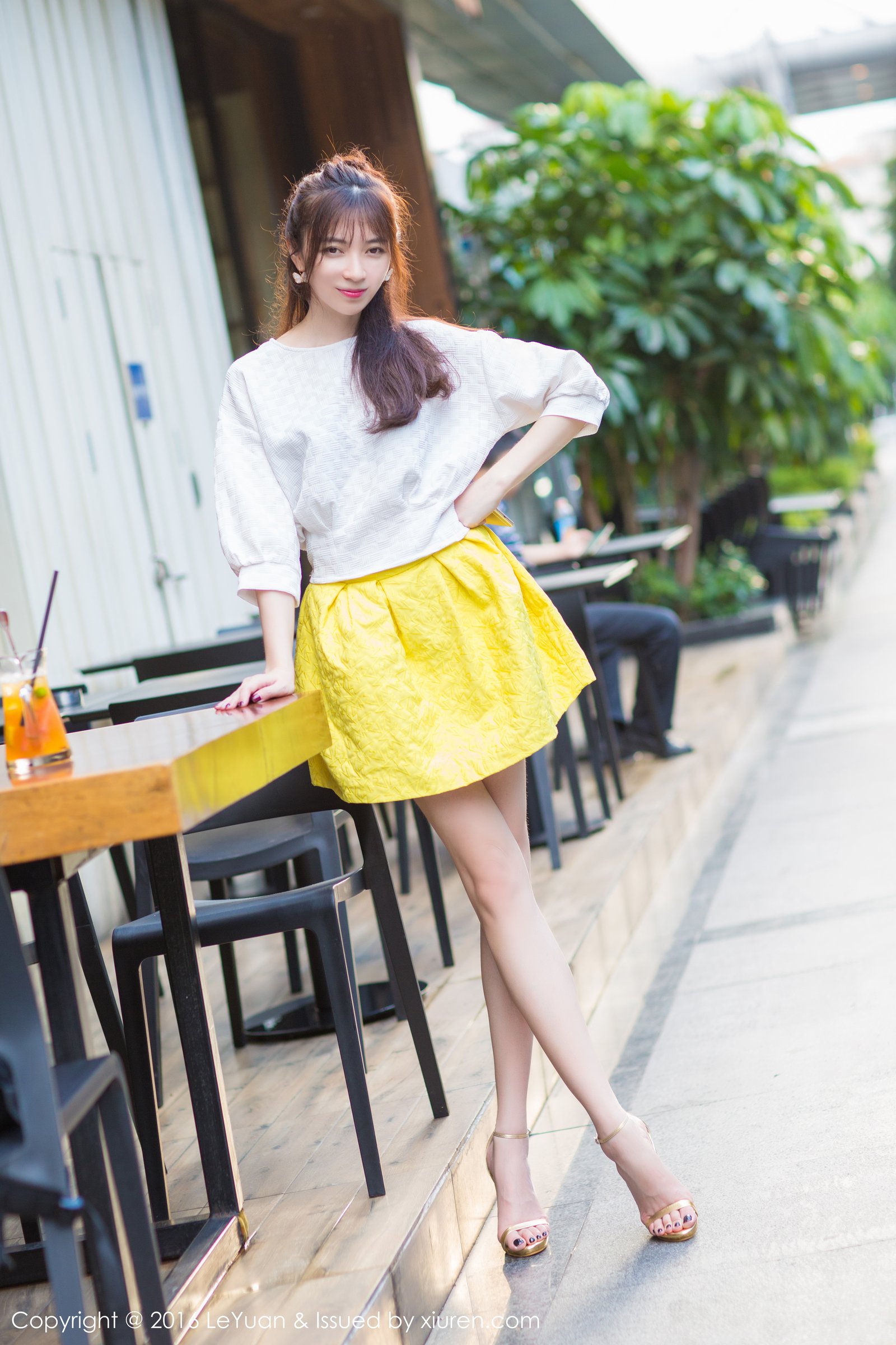 楚琪kiki [LeYuan星乐园]高清写真图2016.08.09 VOL.006