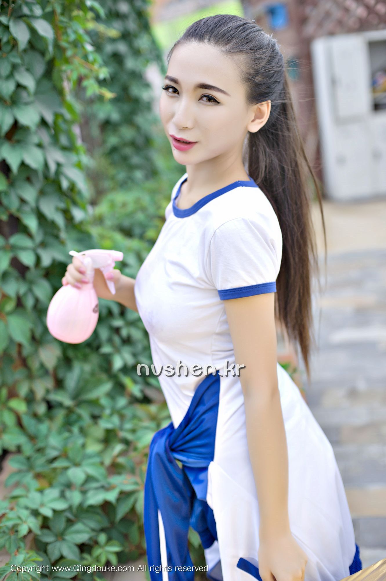 赵颖 [青豆客QingDouKe]高清写真图2016-11-20 清纯与鬼魅的混合体
