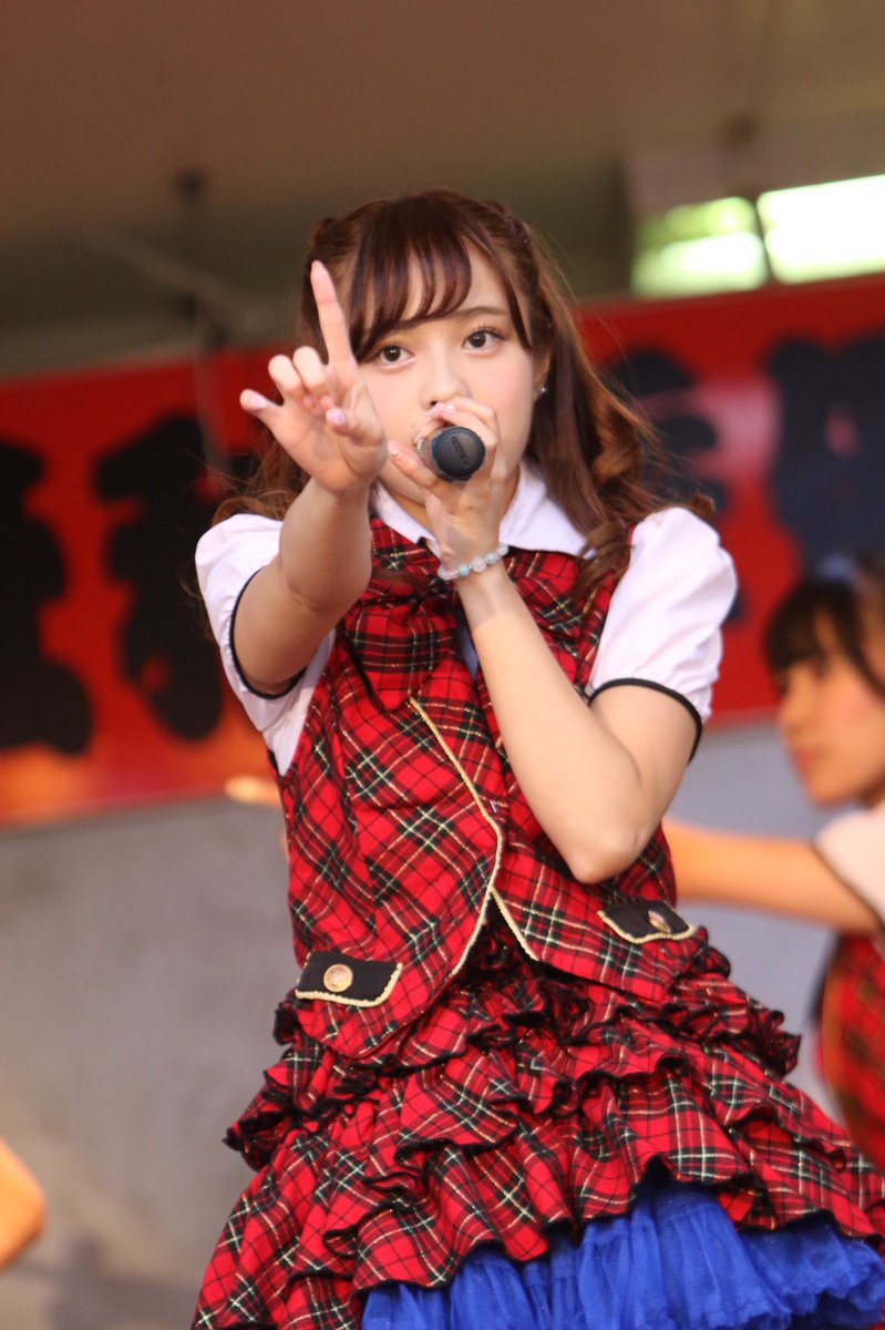 手塚せいあ 千年一遇的北海道美少女
