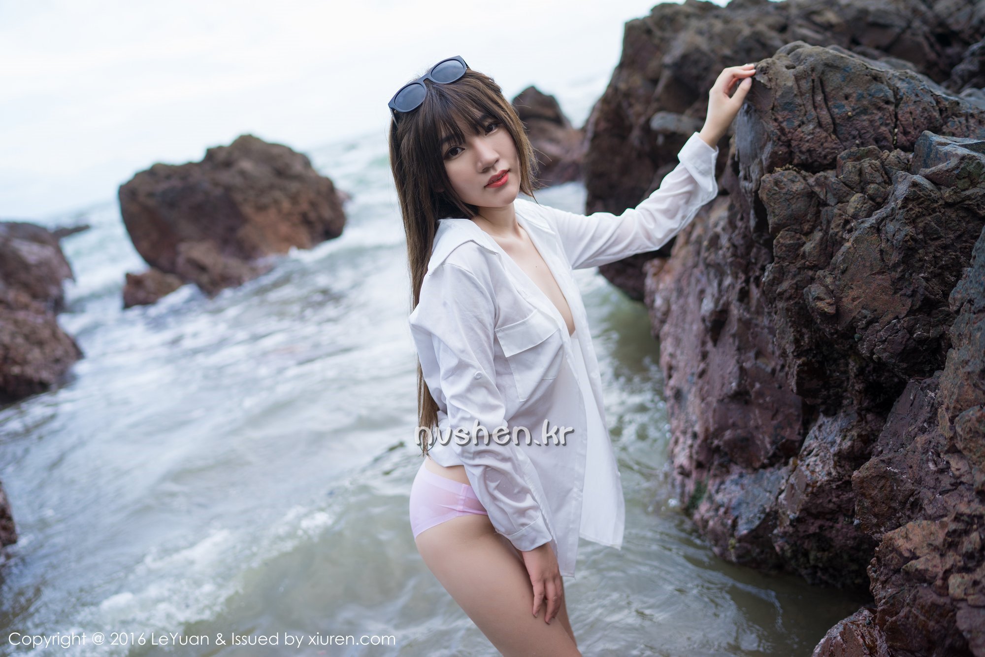 冷不丁 [LeYuan星乐园]高清写真图2016.10.12 VOL.012