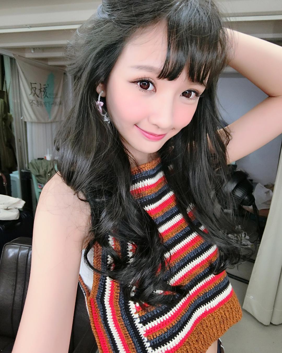 Mini阿咪 神似洋娃娃的大眼正妹麻豆