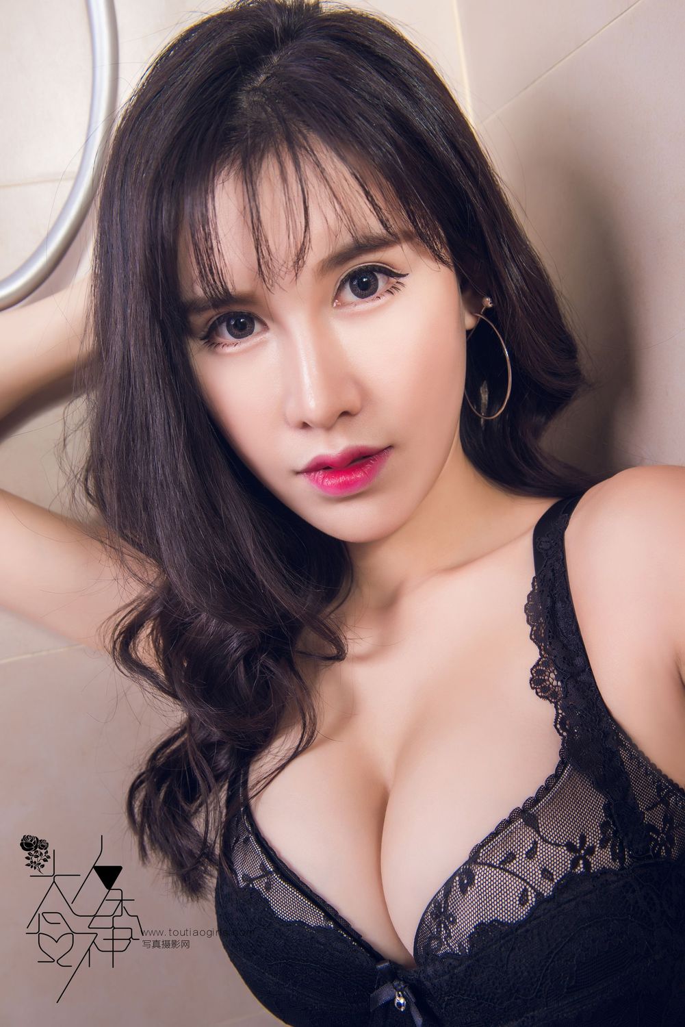 张梦艺 [TouTiao头条女神]高清写真图2016-11-22 午夜梦呓