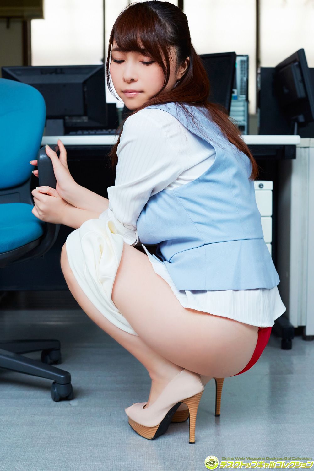 神田美晴 [DGC]高清写真图No.1334 92cm透明感のある色白Hカップグラドル