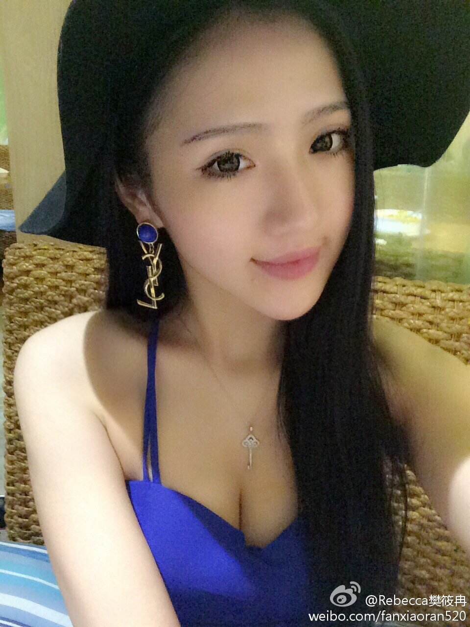 樊筱冉Rebecca 微博私房照诱惑写真图