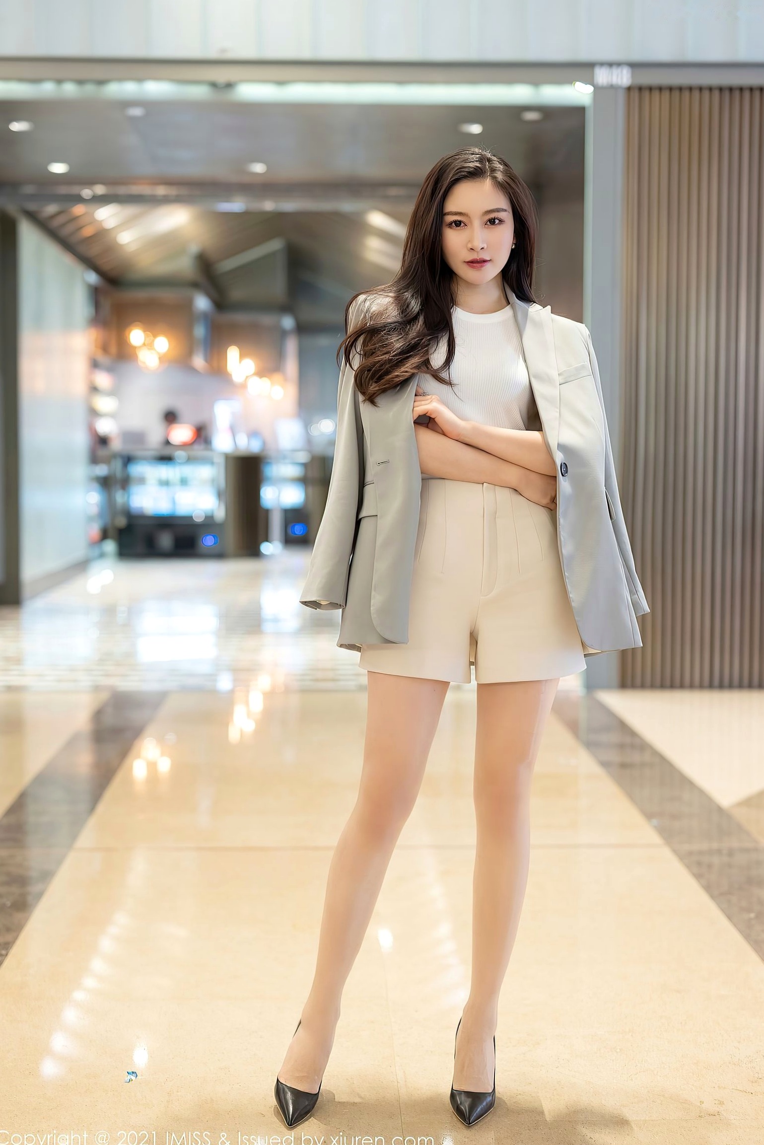 Gallery - IMiss爱蜜社 - Honey Club -Vanessa职场OL装束与黑蕾丝内衣写真-办公室制服诱惑与性感私房美图爱蜜社 - Honey Club 性感内衣制服私房照诱惑 任育萱女神私房照_秀色女神 - image 22