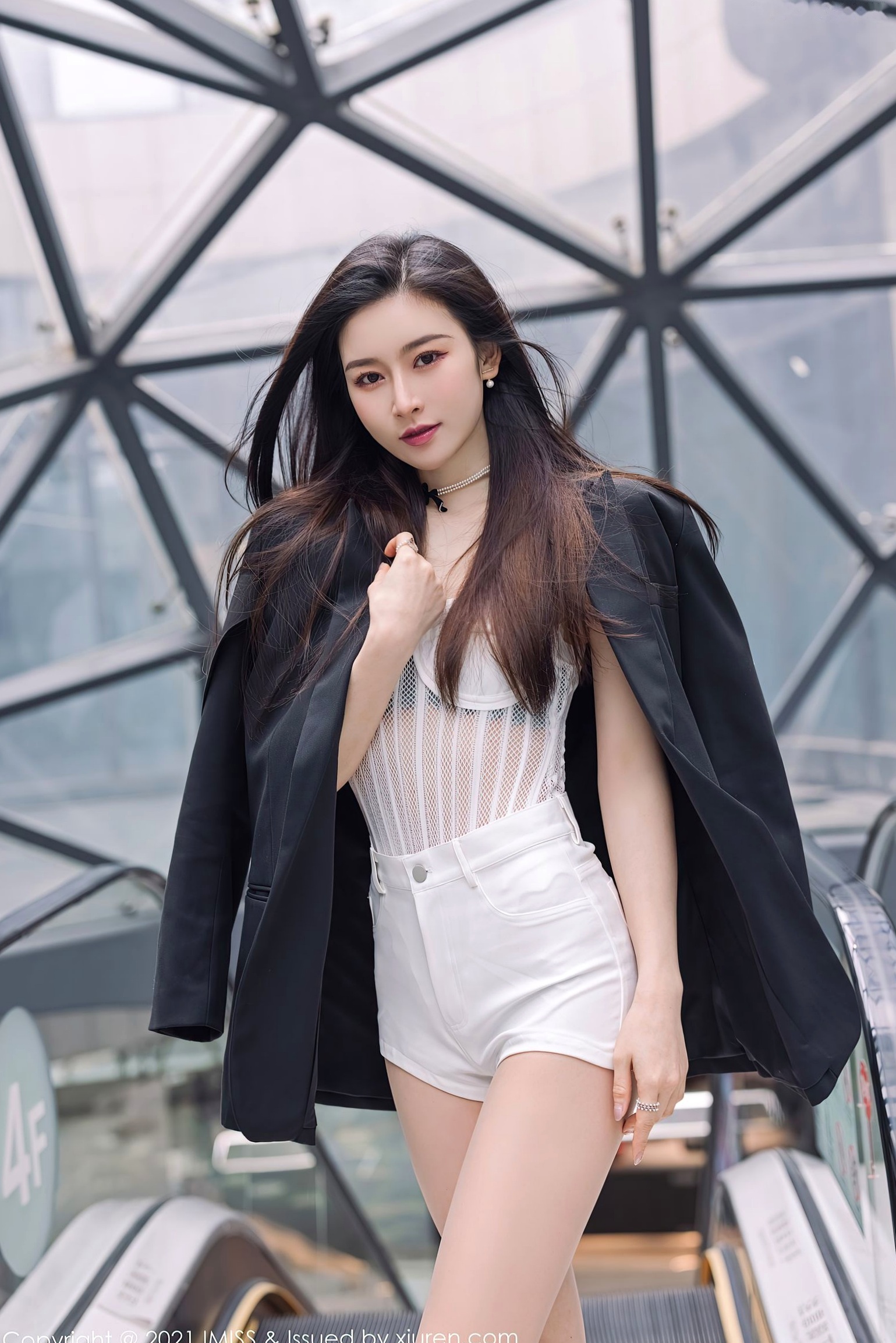 Gallery - IMiss爱蜜社 - Honey Club -569-Vanessa-居家私房写真-精致蕾丝内衣大片-优雅迷人气质-2021.03.26爱蜜社 - Honey Club 性感气质内衣私房照 任育萱女神私房照_秀色女神 - image 7