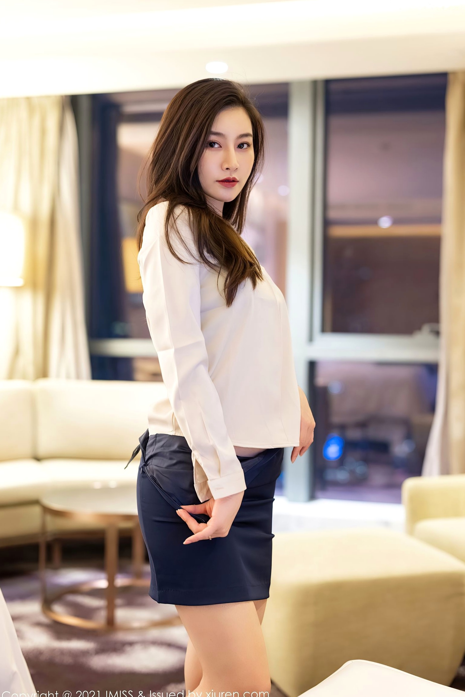 Gallery - IMiss爱蜜社 - Honey Club -549-Vanessa-演绎职场干练与私房黑丝诱惑-气质绝佳双面魅力写真-2021.02.04爱蜜社 - Honey Club 性感黑丝诱惑私房照 任育萱女神私房照_秀色女神 - image 33