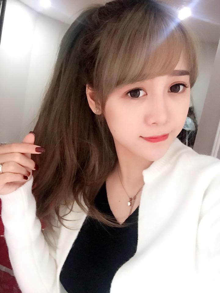 Kim Khanh 越南越可爱! 甜美小女生