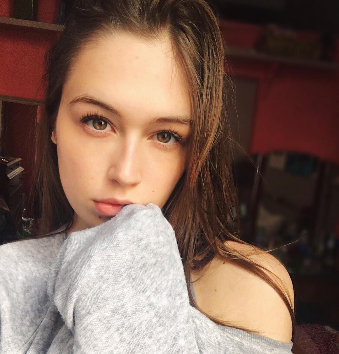 Elsie Hewitt 天菜级洋妞～令荷尔蒙高涨的性感美图