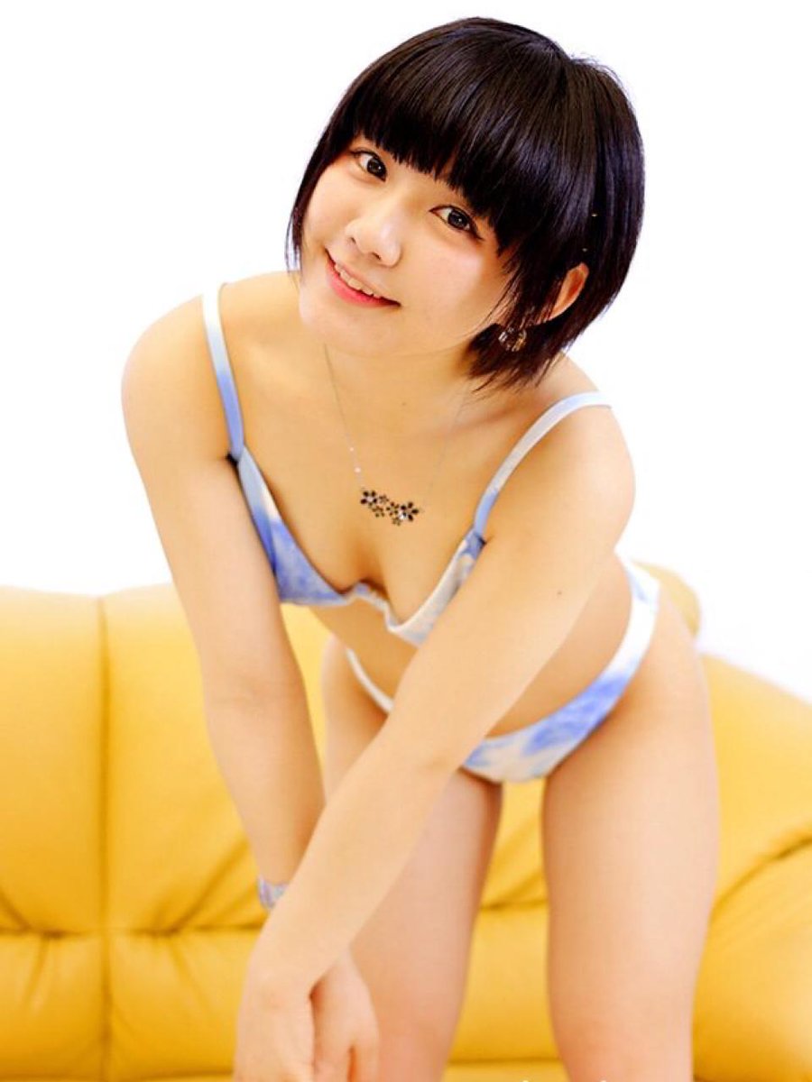 藤北れな 短发清新美少女美图