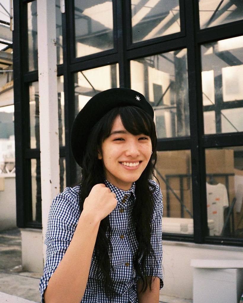 中田クルミ 冷艳系Zipper的专属模特儿