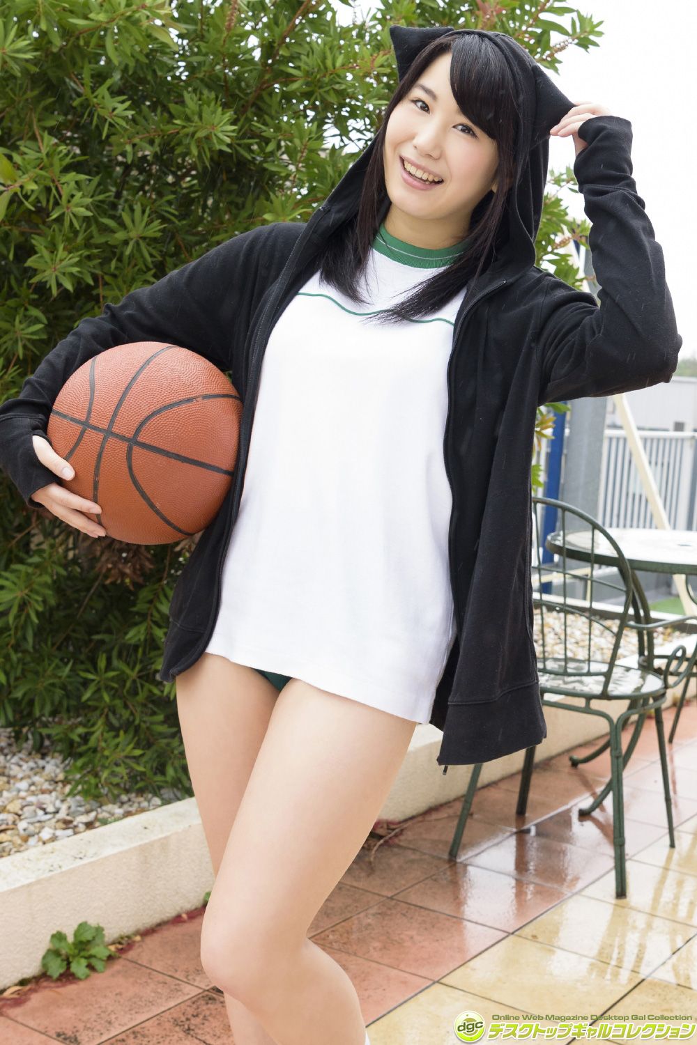 織川みか [DGC]高清写真图No.1348 道産子の白い肌が映える柔らかGカップ!