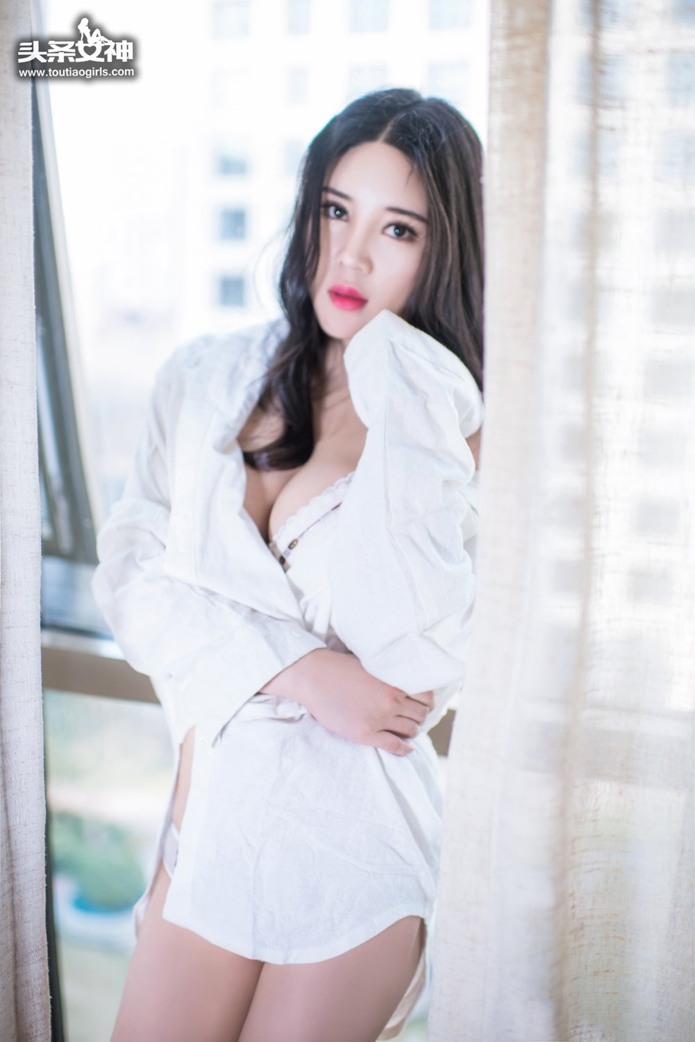 可儿- [TouTiao头条女神]高清写真图 2017-03-19 性感开发