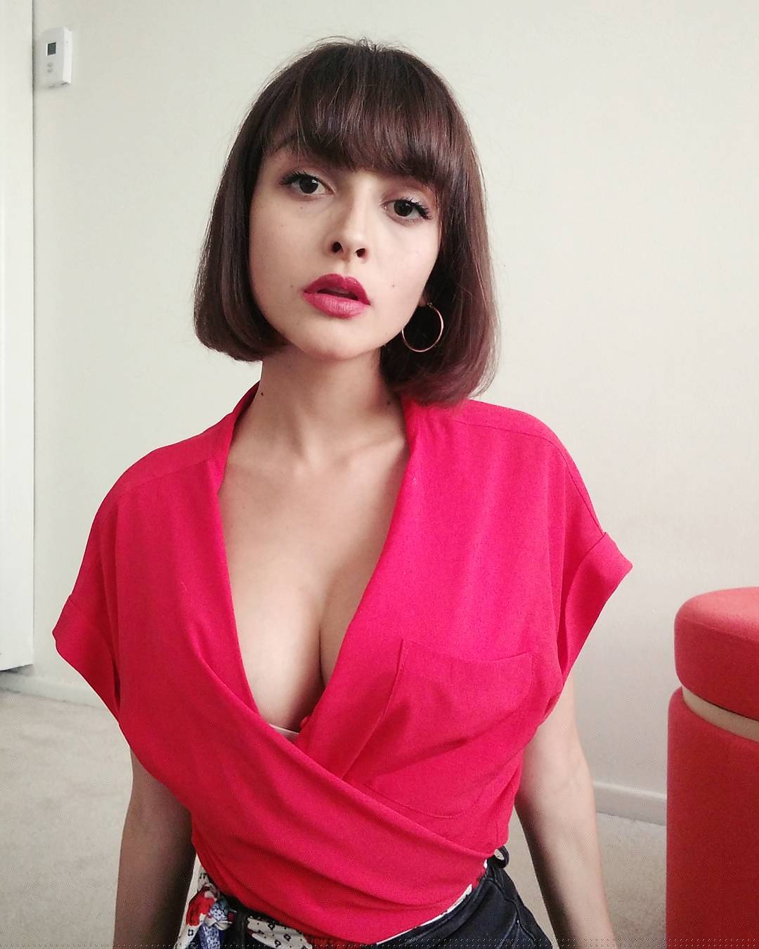Irene Garcia Noren 电眼酥胸迷倒世界网友