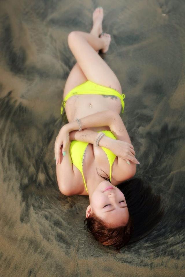 张颖琪Angus 漂亮女生海量私房写真图