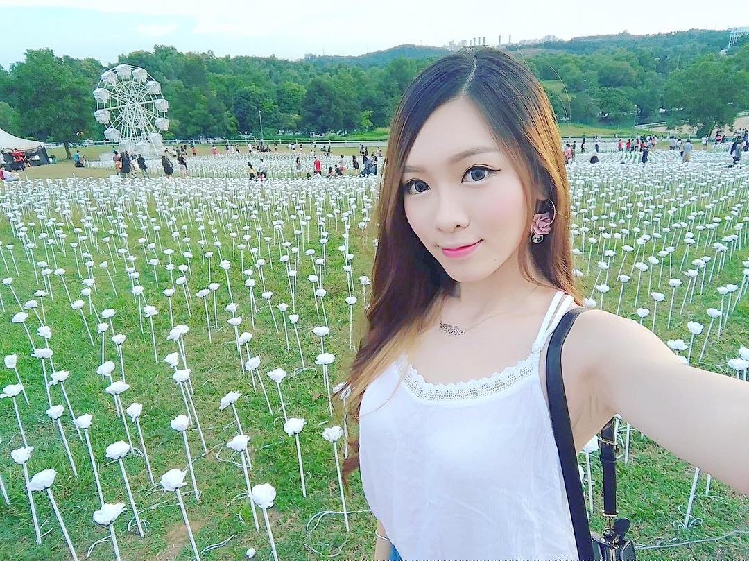 YJ Jong 马来亚春色美人