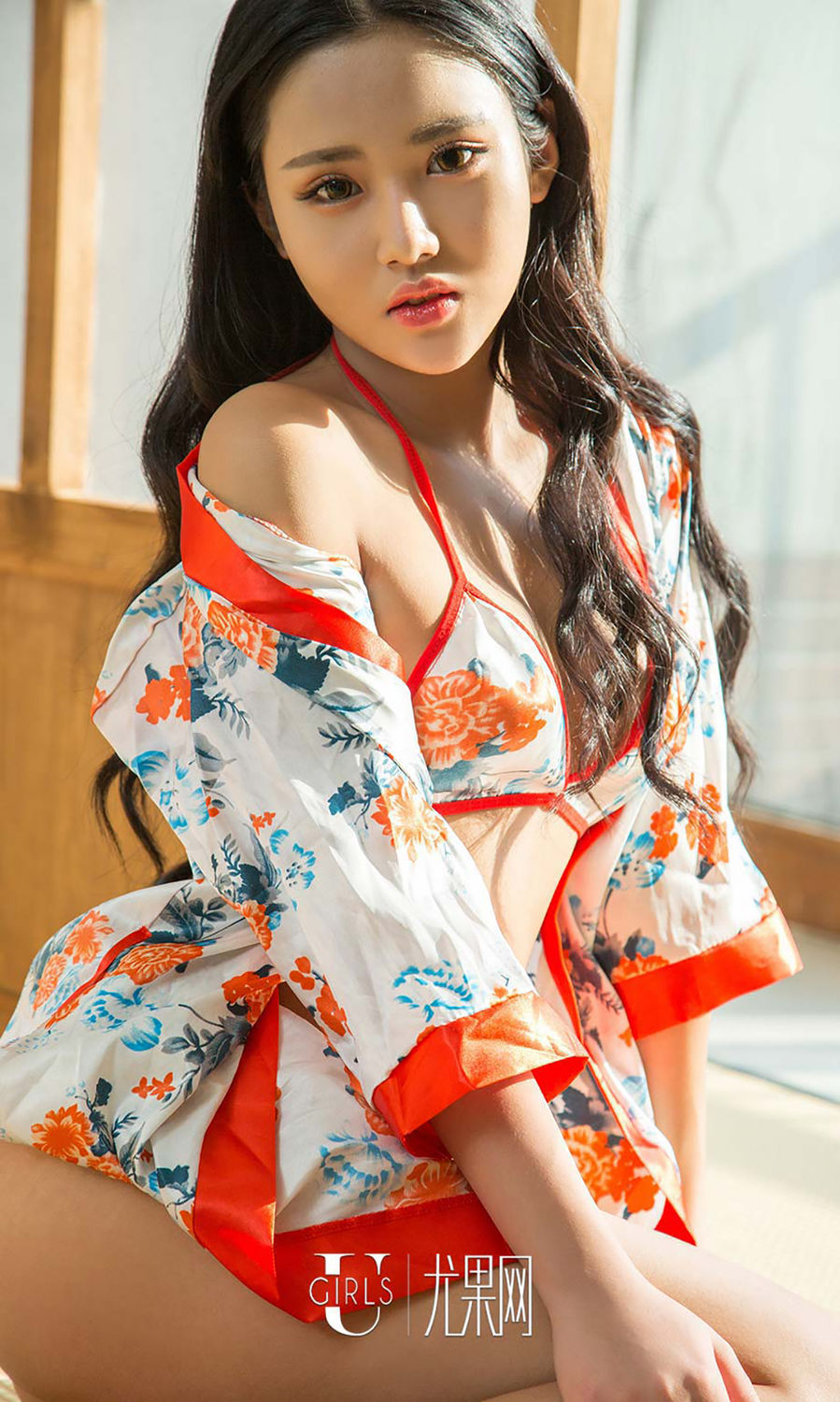 Leonie [尤果圈爱尤物]高清写真图VOL.573 日系小清新