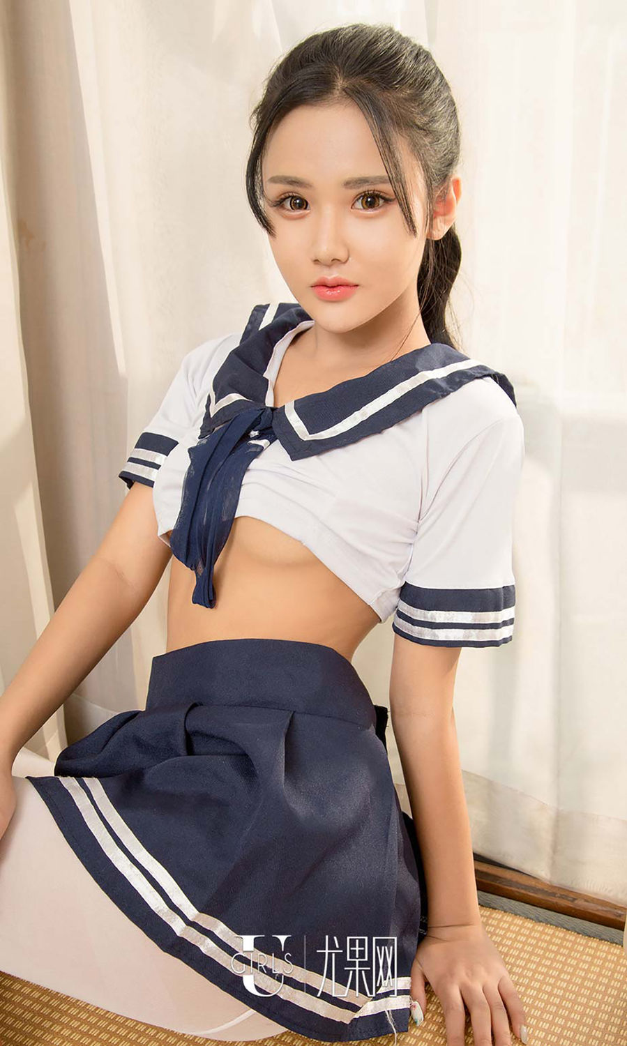 Leonie [尤果圈爱尤物]高清写真图VOL.573 日系小清新