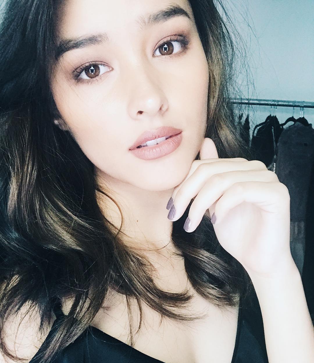 Liza Soberano 全球最美脸蛋的菲美混血模特