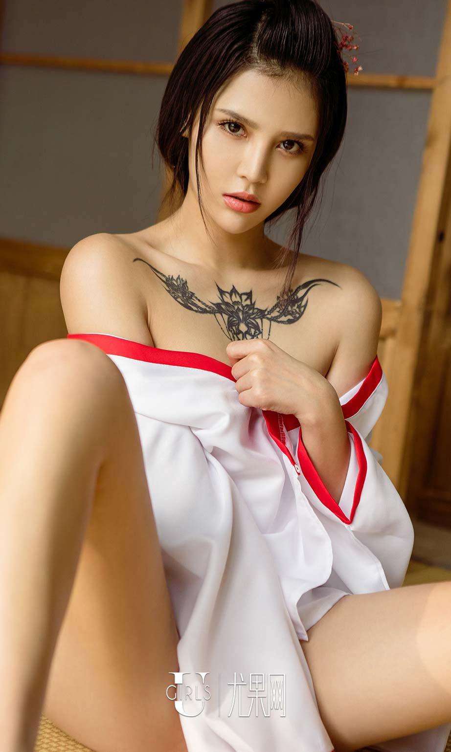 尤娜娜 [尤果圈爱尤物]高清写真图VOL.592 跨年佳品