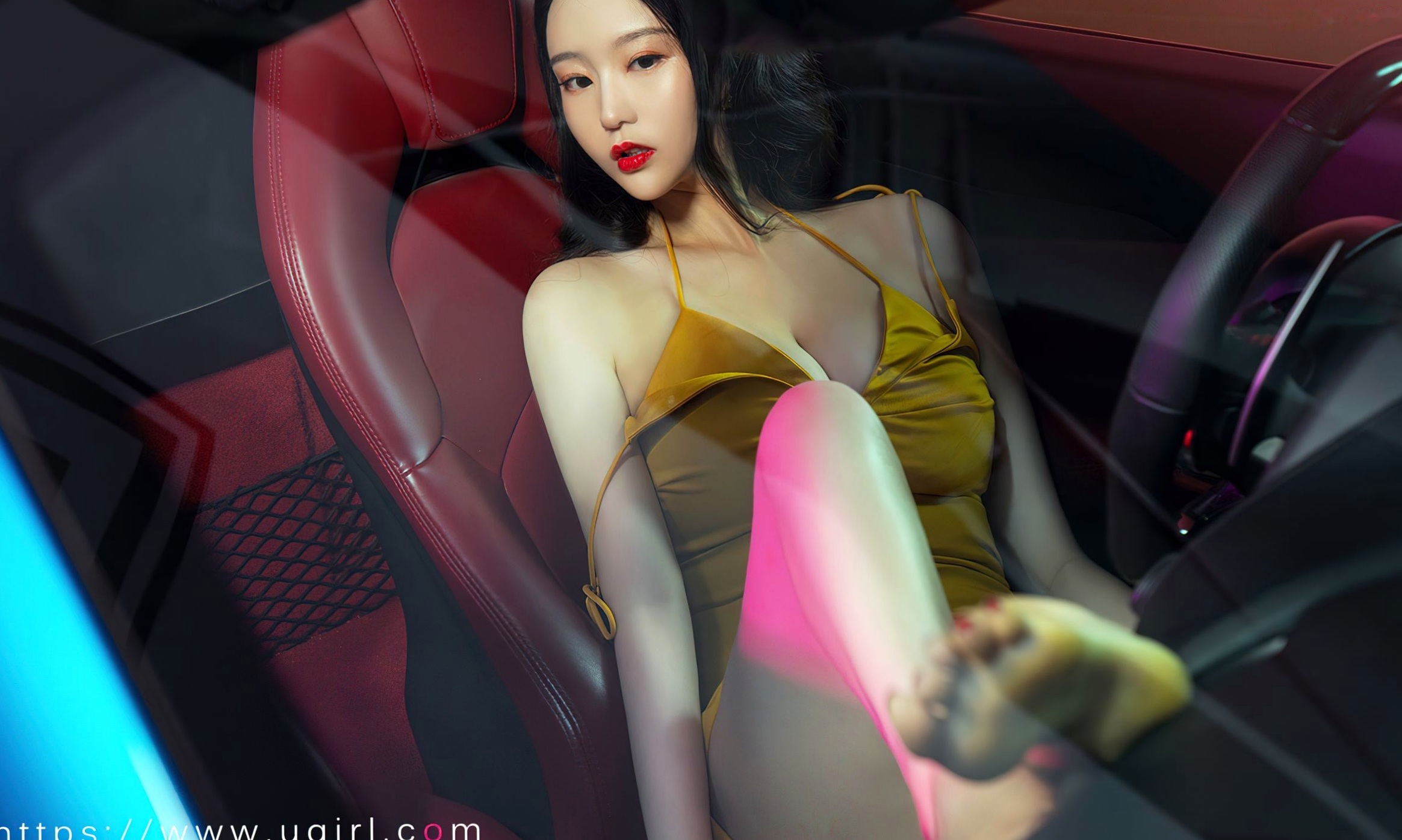 Gallery - UGirlsApp尤果圈 - Chiness Model -2651-钟晴《完美邂逅》：黄色吊带短裙车模大片，豪车跑车女神秀性感身材与撩人美腿爱尤物 - Love Beauty 性感诱惑尤物美腿尤果网 - Chiness Model  钟晴女神私房照_秀色女神 - image 25