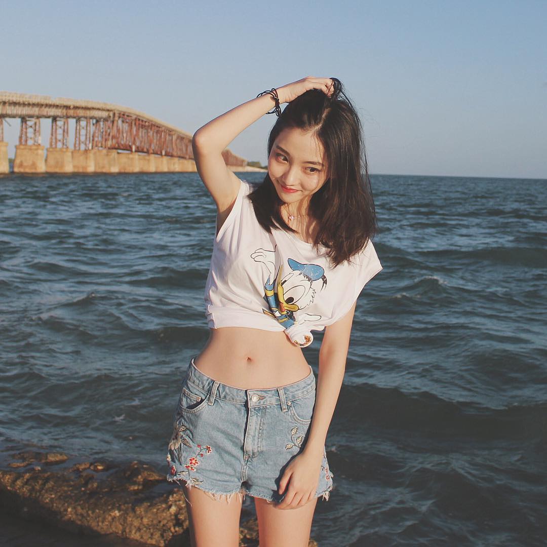 Suyuyuyu- 清纯可爱的南京美女