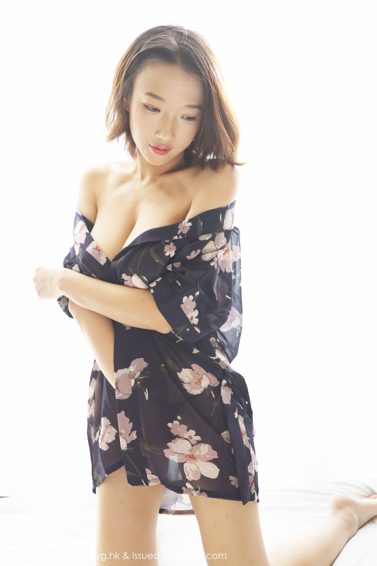 性感模特栗子Riz 韵味旗袍妩媚和服