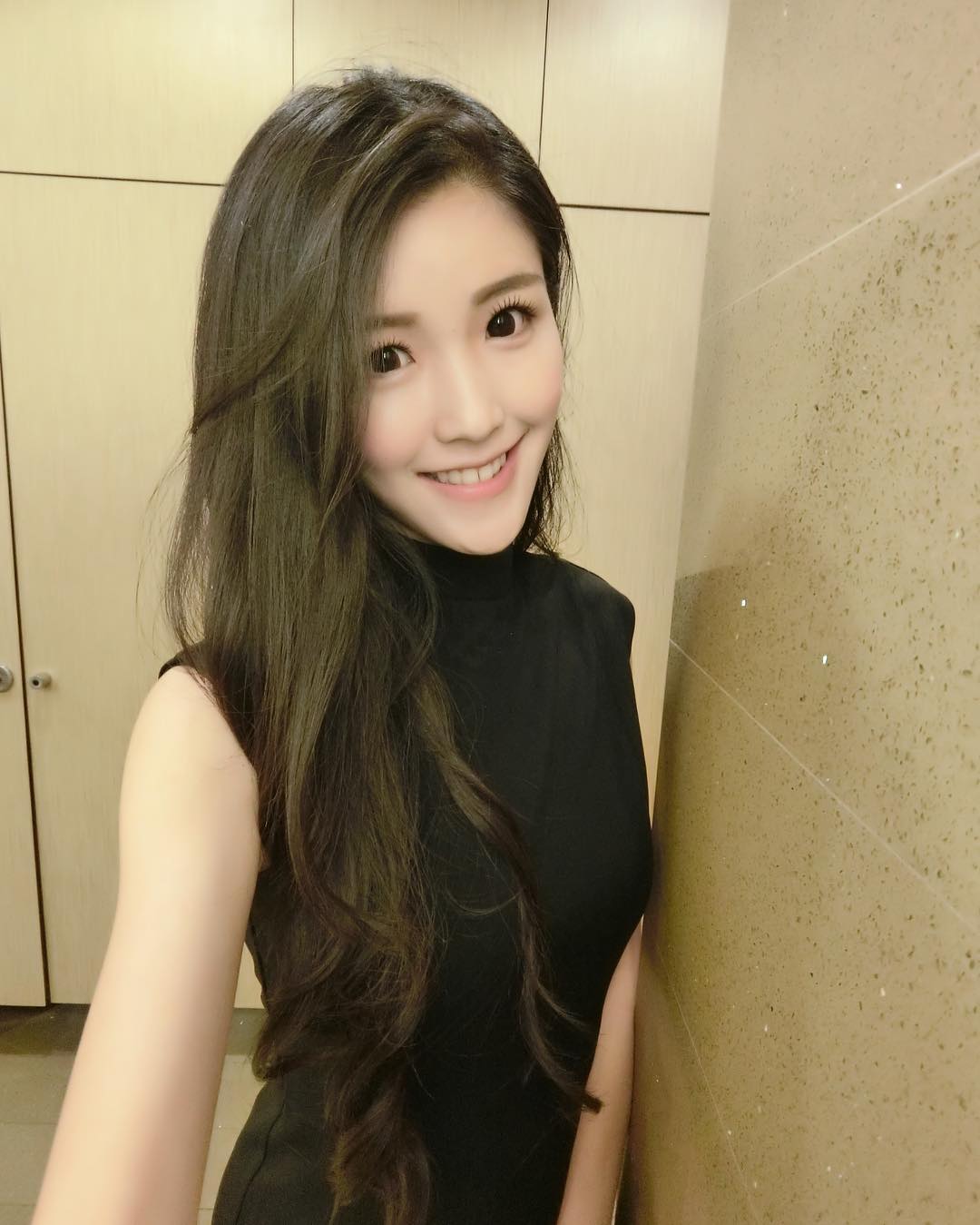Ivy Kuang- 甜死人的治愈笑容