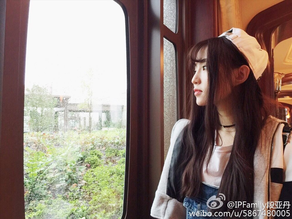 段亚丹- 美少女微博私房照