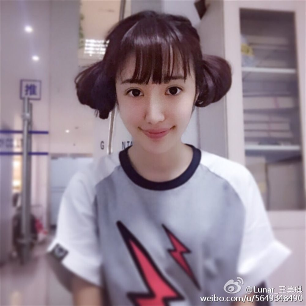 王美琪- 前Lunar美少女微博私房美照