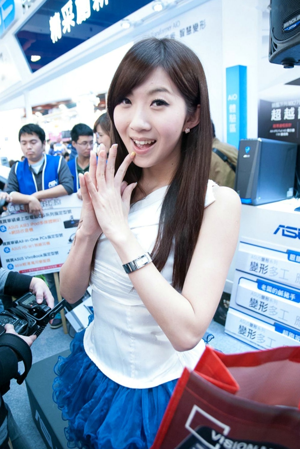 Gallery - 台湾模特 - model安琪：电子数码会展现场清纯靓丽展会模特 - model高清图集台湾气质清纯清新女神 Angel Wang女神私房照_秀色女神 - image 15
