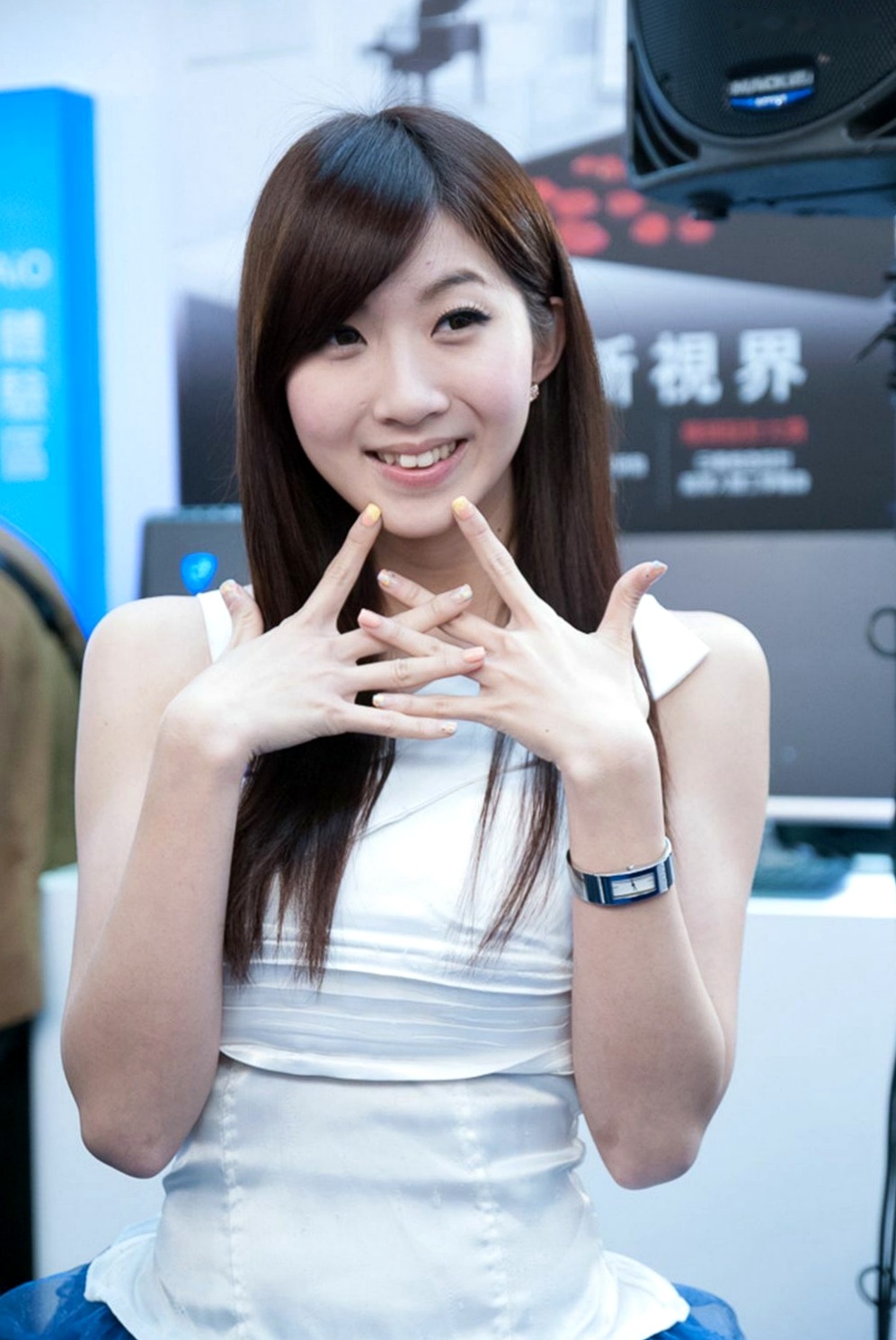 Gallery - 台湾模特 - model安琪：电子数码会展现场清纯靓丽展会模特 - model高清图集台湾气质清纯清新女神 Angel Wang女神私房照_秀色女神 - image 19