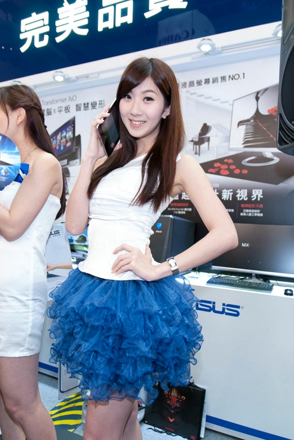 Gallery - 台湾模特 - model安琪：电子数码会展现场清纯靓丽展会模特 - model高清图集台湾气质清纯清新女神 Angel Wang女神私房照_秀色女神 - image 33