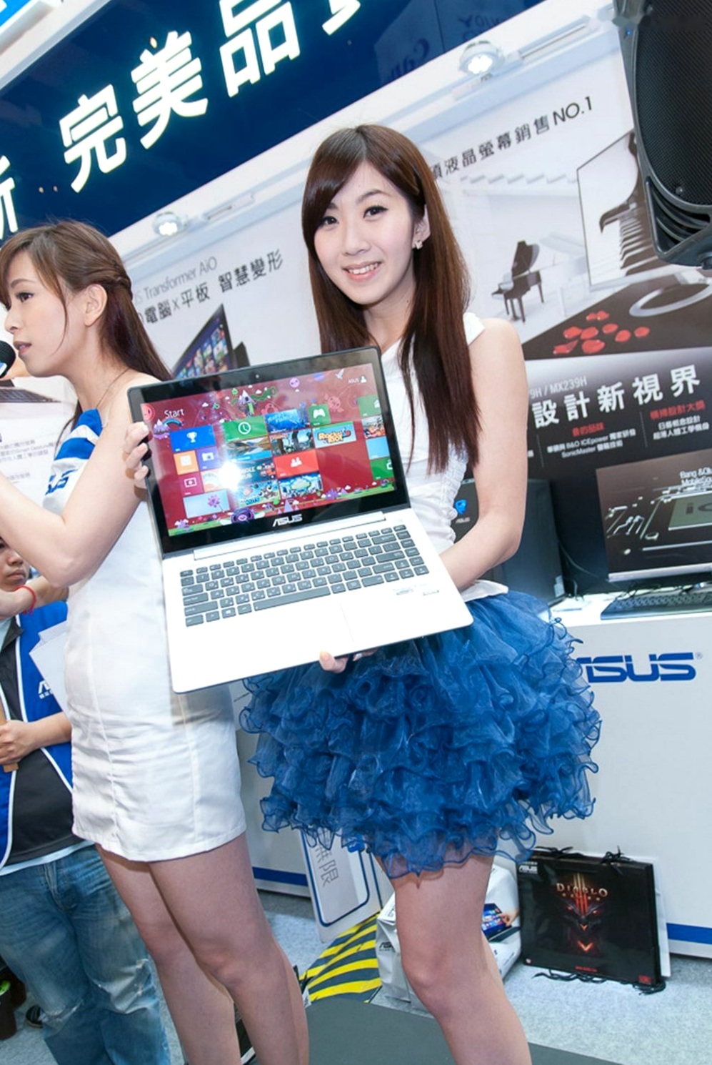 Gallery - 台湾模特 - model安琪：电子数码会展现场清纯靓丽展会模特 - model高清图集台湾气质清纯清新女神 Angel Wang女神私房照_秀色女神 - image 40